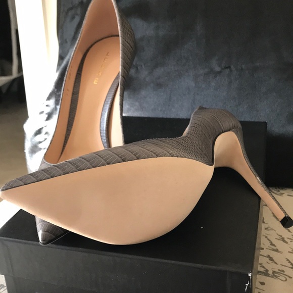 Accessories - Picture 2 of 5